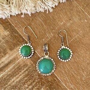 Green Aventurine Pendant & Earrings Set in .925 Sterling Silver